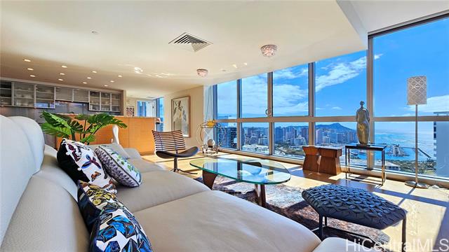 1177 Queen Street, 4610, Honolulu, HI 96814