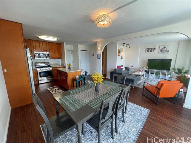 475 Atkinson Drive, 1909, Honolulu, HI 96814