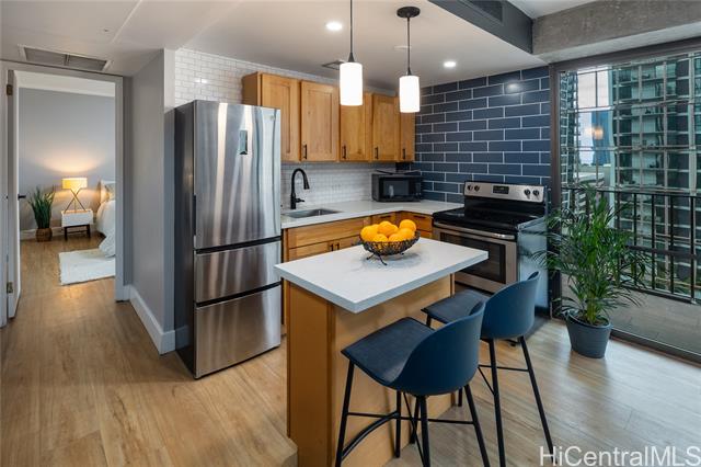 225 Queen Street, 14C, Honolulu, HI 96813