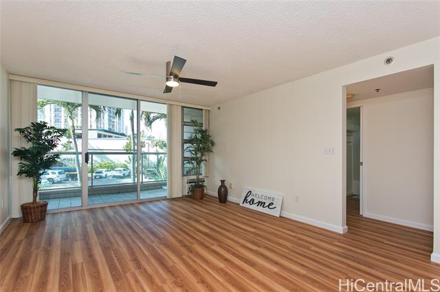 1133 Waimanu Street, 201, Honolulu, HI 96814