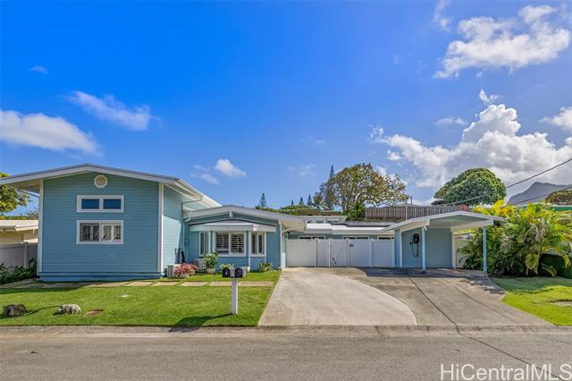 1355 & 1355A Manu Mele Street, Kailua, HI 96734