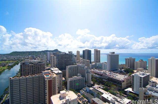 445 Seaside Avenue, 3909, Honolulu, HI 96814