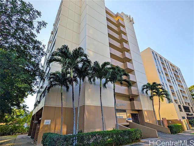 1617 Clark Street, 804, Honolulu, HI 96822