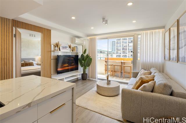 444 Kanekapolei Street, PH-F (1605), Honolulu, HI 96815