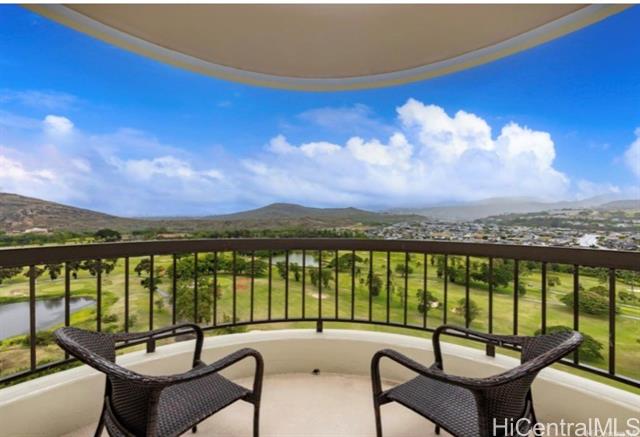 3050 Ala Poha Place, 17W, Honolulu, HI 96818