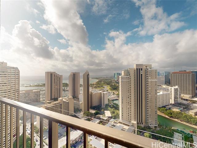 411 Hobron Lane, 3814, Honolulu, HI 96815