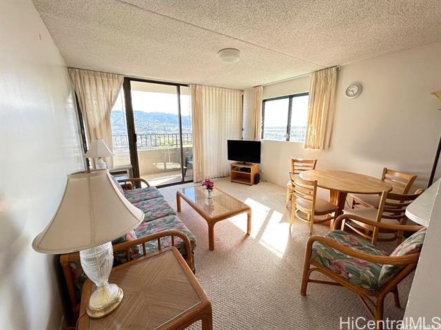2240 Kuhio Avenue, 2405, Honolulu, HI 96815