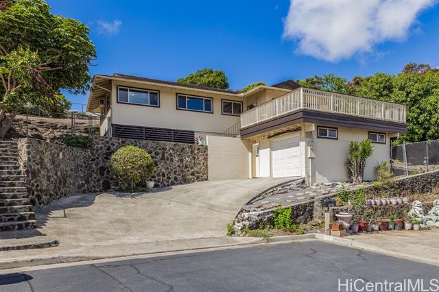 3376 Ala Laulani Street, Honolulu, HI 96818