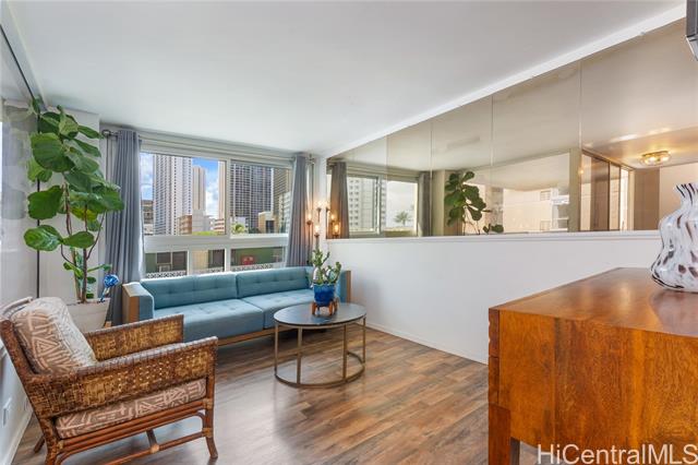 2421 Tusitala Street, 401, Honolulu, HI 96815