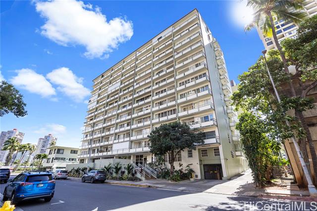 445 Kaiolu Street, 504, Honolulu, HI 96815