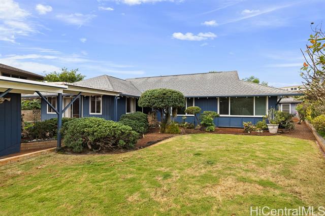 95-644 Naholoholo Street, Mililani, HI 96789