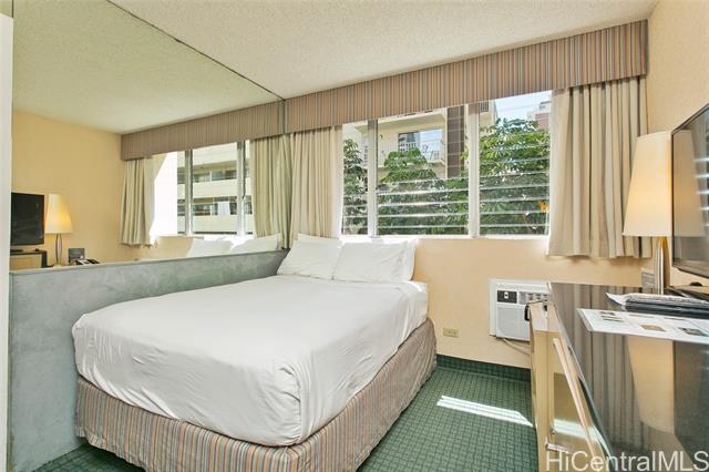 444 Kanekapolei Street, 205, Honolulu, HI 96815