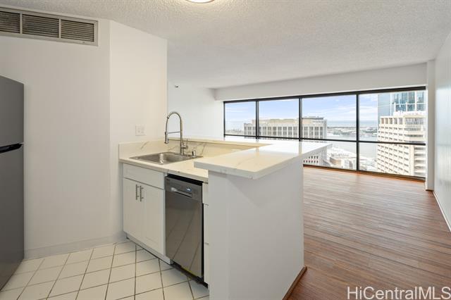 1088 Bishop Street, 2906, Honolulu, HI 96813