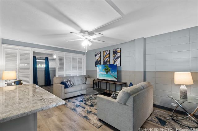 1190 Wilder Avenue, 102, Honolulu, HI 96822