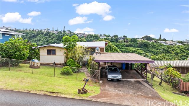 99-821 Aiea Heights Drive, Aiea, HI 96701