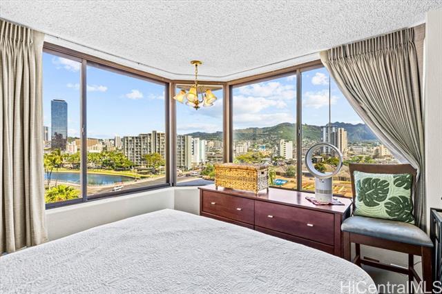 444 Niu Street, 914, Honolulu, HI 96815