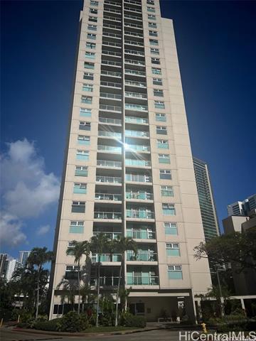1133 Waimanu Street, 911, Honolulu, HI 96814