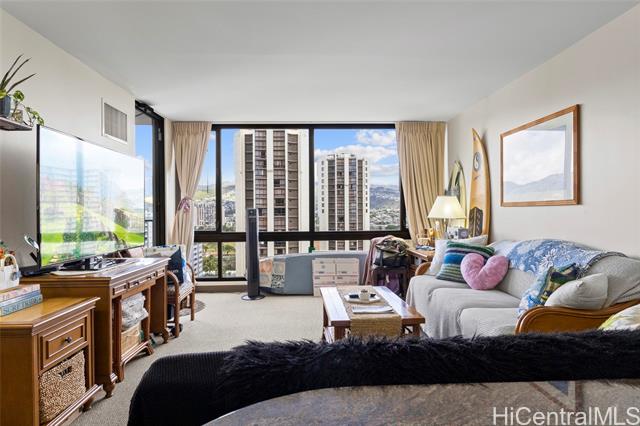 229 Paoakalani Avenue, 1705, Honolulu, HI 96815