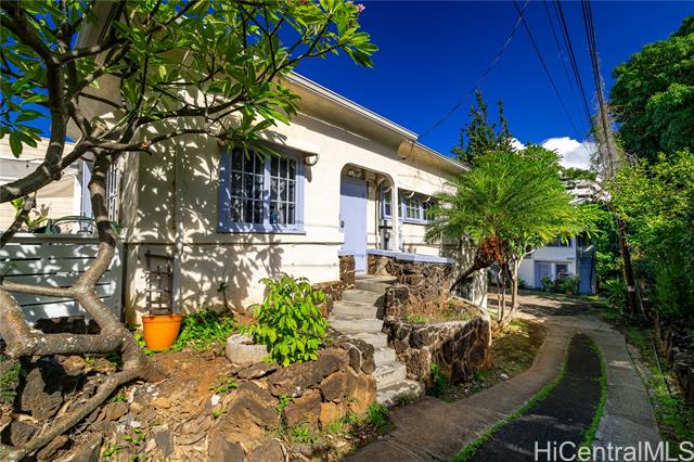 3110 Waialae Avenue, Honolulu, HI 96816