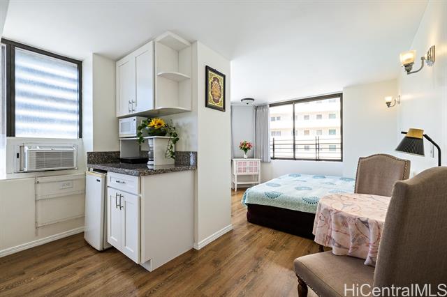 444 Niu Street, 1003, Honolulu, HI 96815