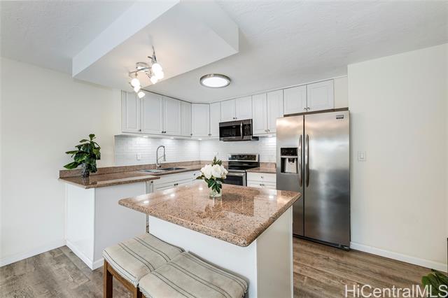 98-731 Moanalua Loop, 230, Aiea, HI 96701