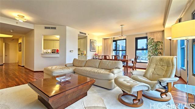 1080 Beretania Street, 502, Honolulu, HI 96814