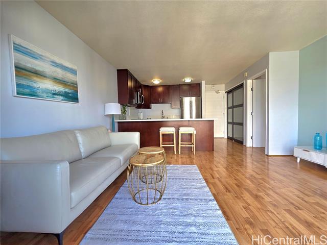 2140 Kuhio Avenue, 2010, Honolulu, HI 96815