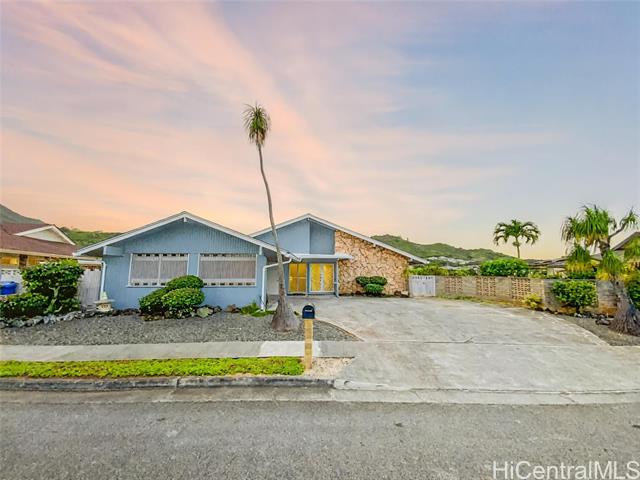 1166 Akuila Place, Kailua, HI 96734