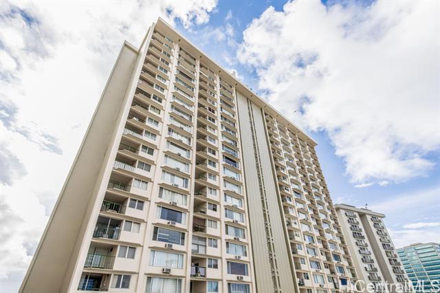 747 Amana Street, 404, Honolulu, HI 96814