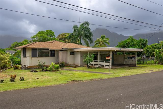 Upcoming 3 of bedrooms 1 of bathrooms Open house in Kaneohe on 3/8 @ 1:00PM-5:00PM listed at $850,000