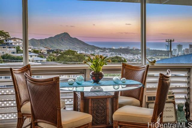 1834 St Louis Drive, Honolulu, HI 96816