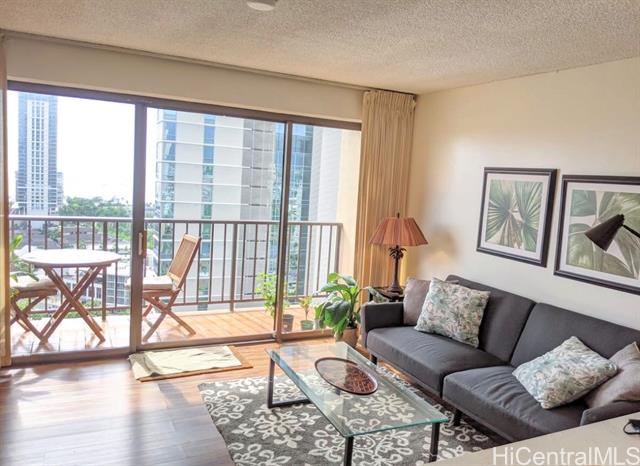 2140 Kuhio Avenue, 2006, Honolulu, HI 96815