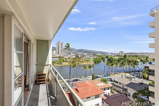 445 Kaiolu Street, 712, Honolulu, HI 96815