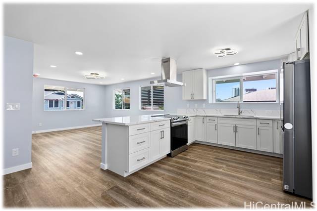 3232 Castle Street, Honolulu, HI 96815