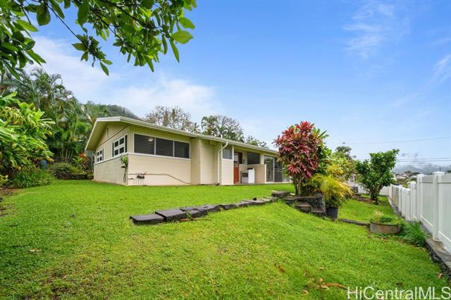 45-020 Malulani Street, Kaneohe, HI 96744