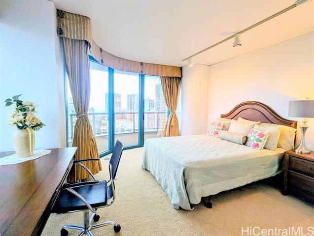 1888 Kalakaua Avenue, 3005, Honolulu, HI 96815