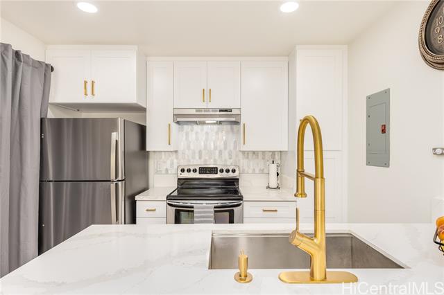 94-1092 Paawalu Street, S5, Waipahu, HI 96797