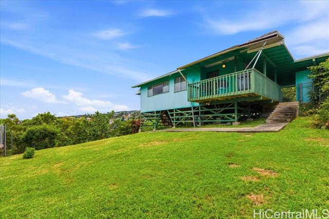 469 Kalamaku Street, Honolulu, HI 96813