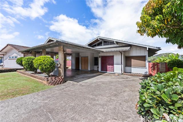 1360 Ala Puumalu Street, Honolulu, HI 96818