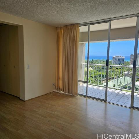 430 Keoniana Street, 1304, Honolulu, HI 96815