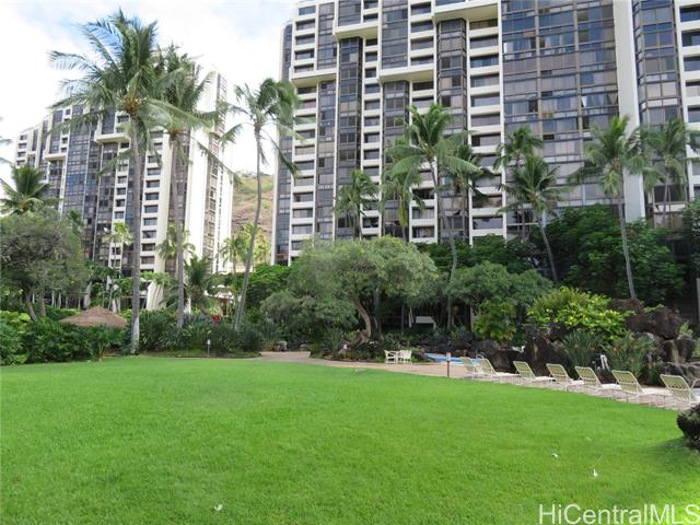 501 Hahaione Street, 1/17H, Honolulu, HI 96825