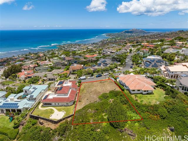 804 Moaniala Street, Honolulu, HI 96821