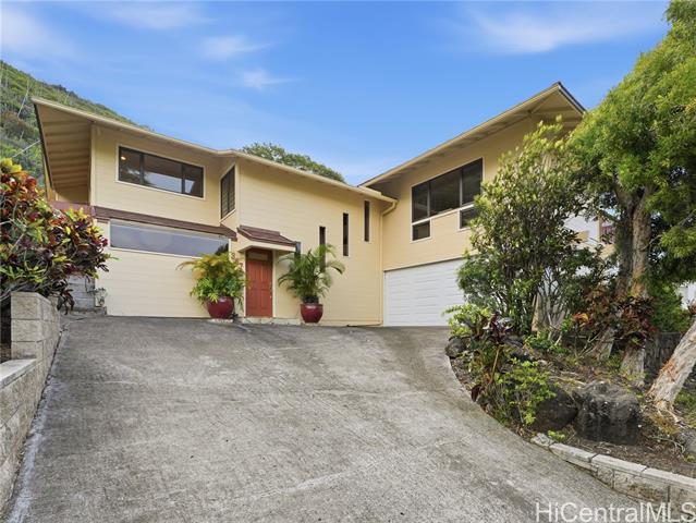 367 Mamaki Street, Honolulu, HI 96821
