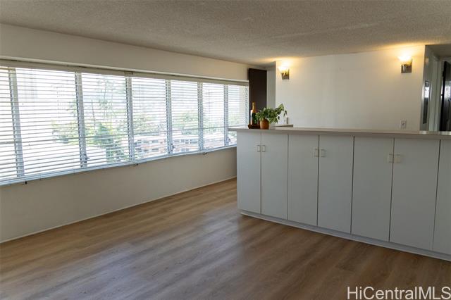 2525 Date Street, 605, Honolulu, HI 96826