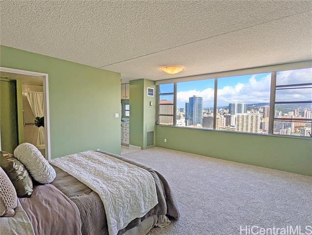 400 Hobron Lane, 3306, Honolulu, HI 96815