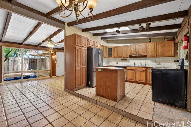 2039 Akaikai Loop, Pearl City, HI 96782