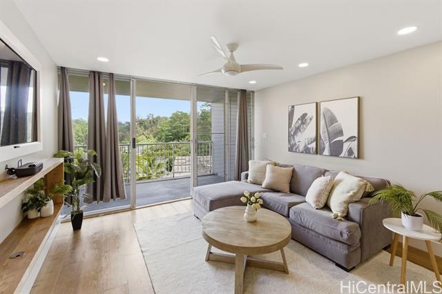 95-061 Waikalani Drive, D704, Mililani, HI 96789