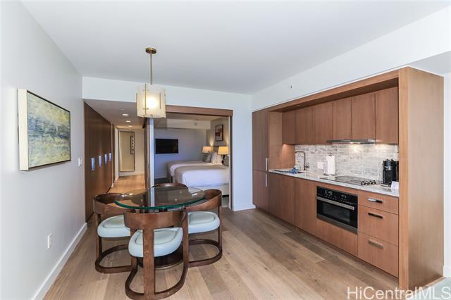 2139 Kuhio Avenue, 1906, Honolulu, HI 96815