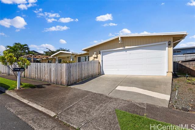 2344 Ahamoa Street, Pearl City, HI 96782