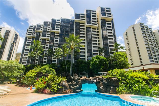 521 Hahaione Street, 2/1F, Honolulu, HI 96825